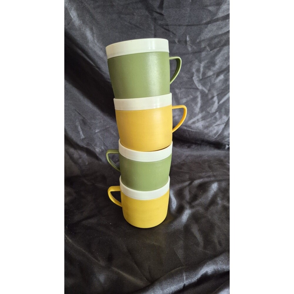 Vintage Royal satin 60s MCM Cups Therm o Ware 4pc Tumblers Avocado Green yellow